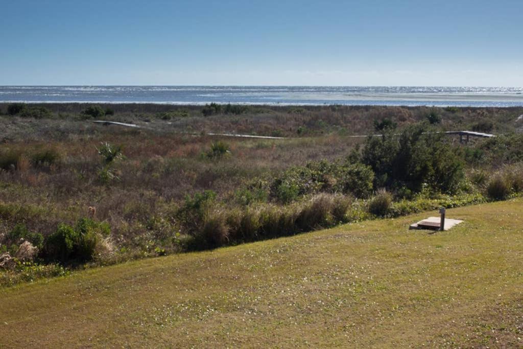Pelican Point Unobstructed Beach Views Beach Access Out Back Door! Harbor Island エクステリア 写真