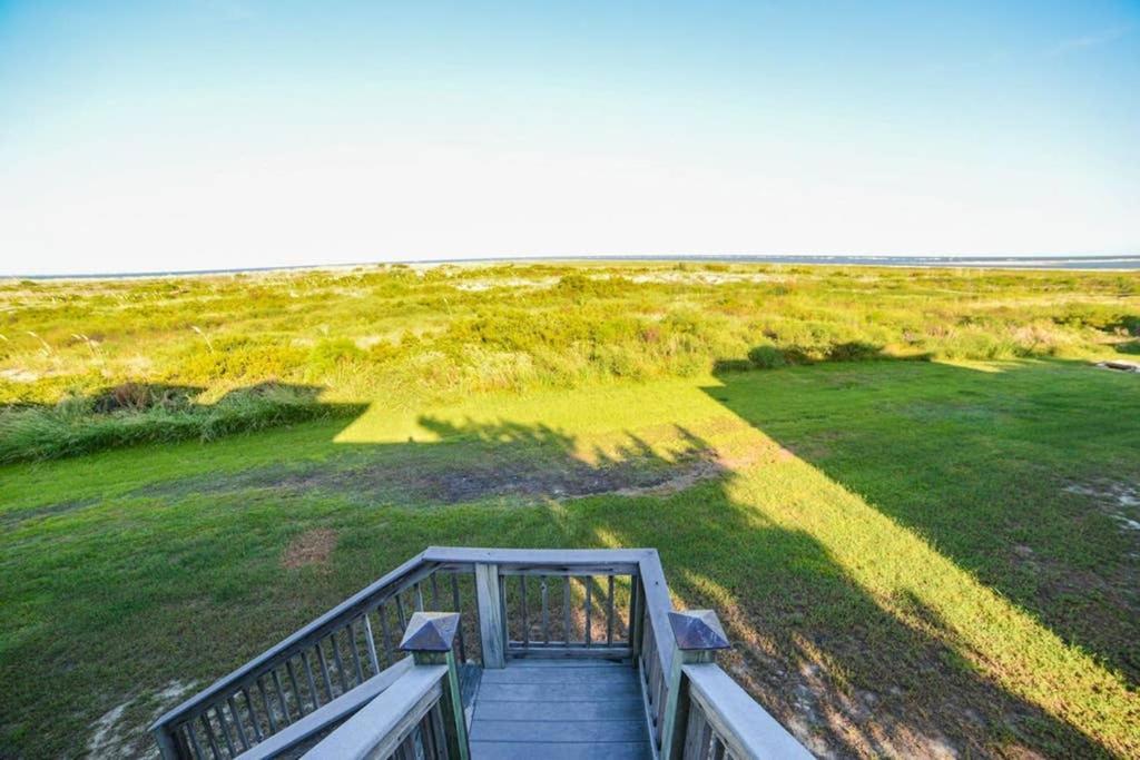 Pelican Point Unobstructed Beach Views Beach Access Out Back Door! Harbor Island エクステリア 写真