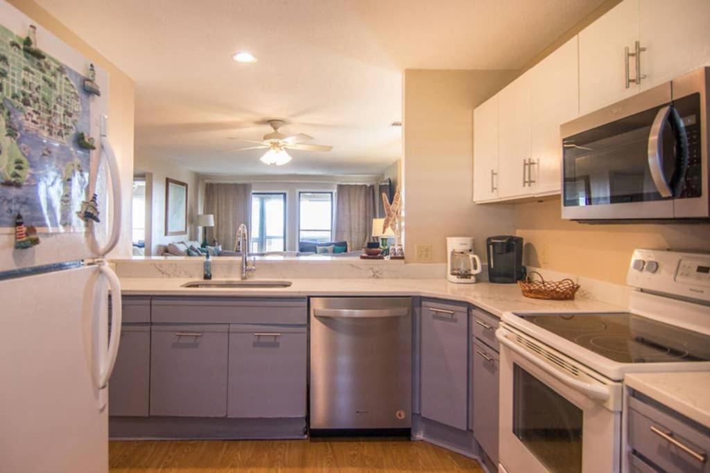Pelican Point Unobstructed Beach Views Beach Access Out Back Door! Harbor Island エクステリア 写真
